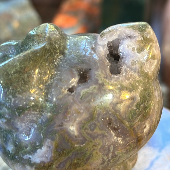 🎄SALE🎄Moss Agate Hello Kitty Carving With Druzy! - Picture 5 of 9